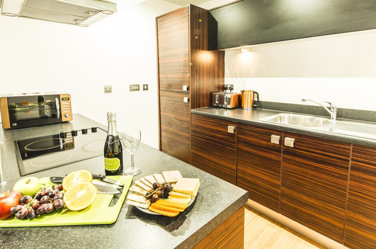 First Stay Apartments - The West Suite Birmingham Bagian luar foto