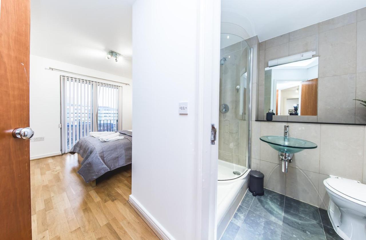 First Stay Apartments - The West Suite Birmingham Bagian luar foto