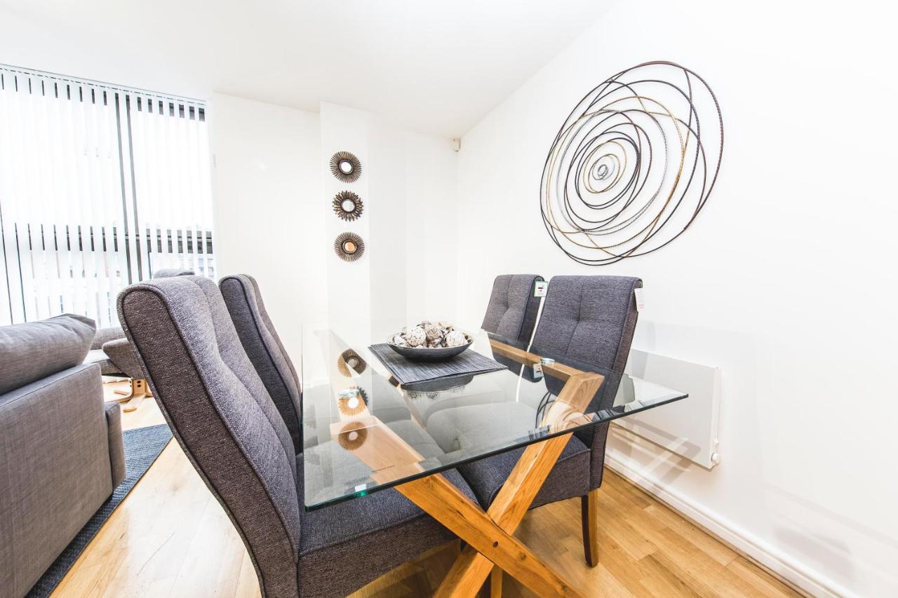 First Stay Apartments - The West Suite Birmingham Bagian luar foto