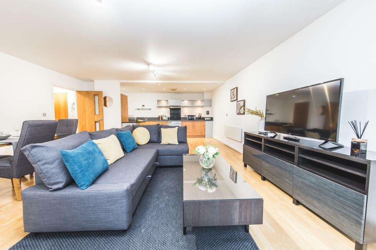 First Stay Apartments - The West Suite Birmingham Bagian luar foto