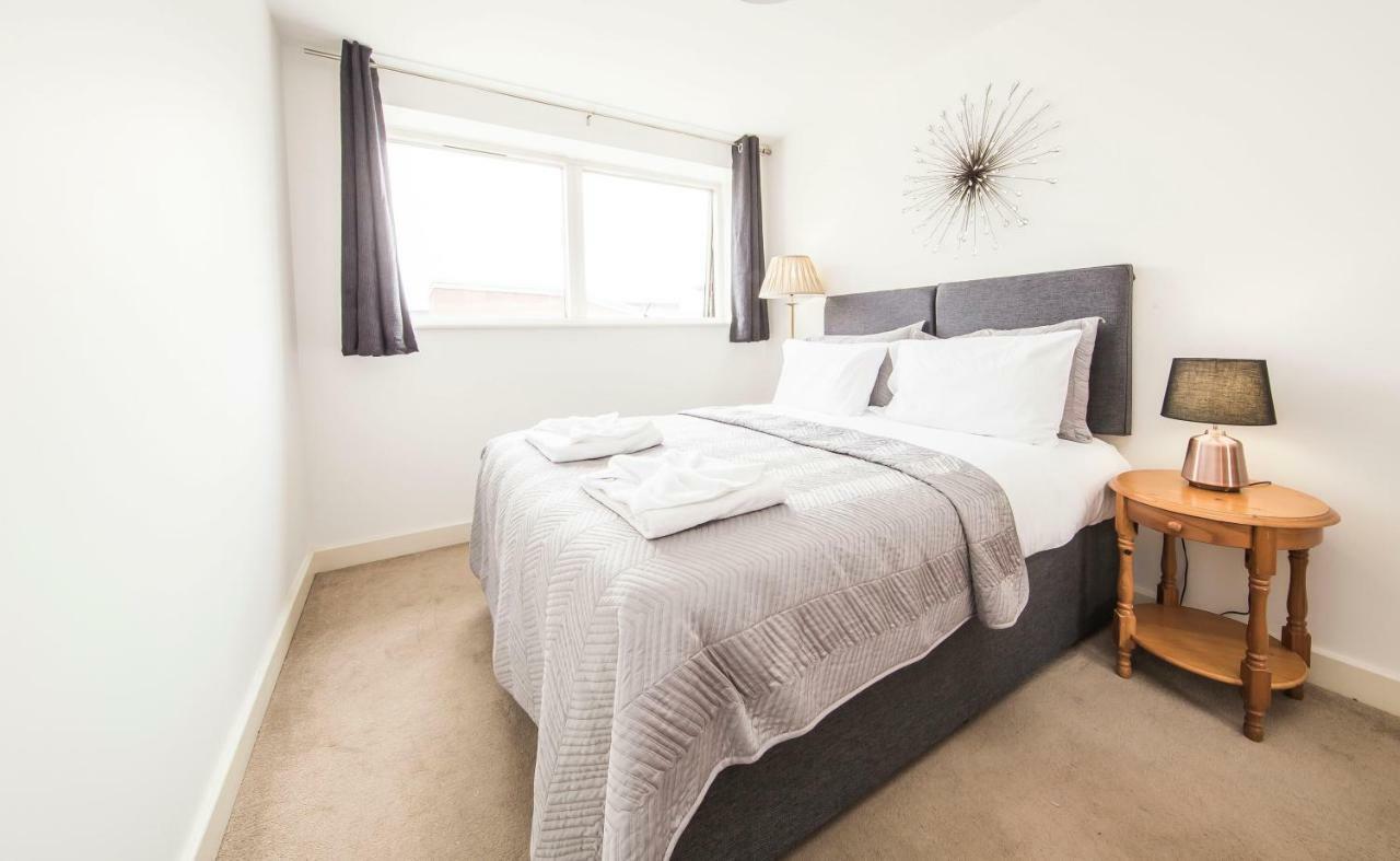 First Stay Apartments - The West Suite Birmingham Bagian luar foto